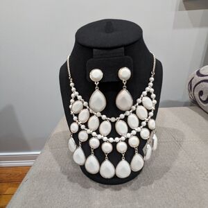 Elegant White Pearl Necklace and Earring Set